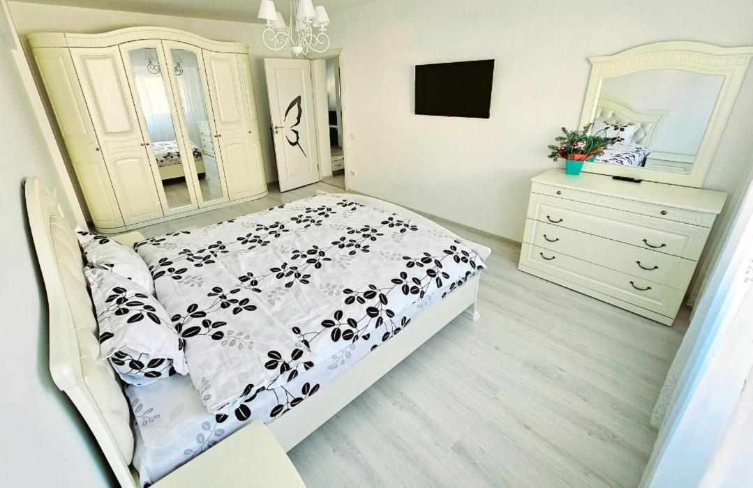 White Apartament, Braila Exterior photo
